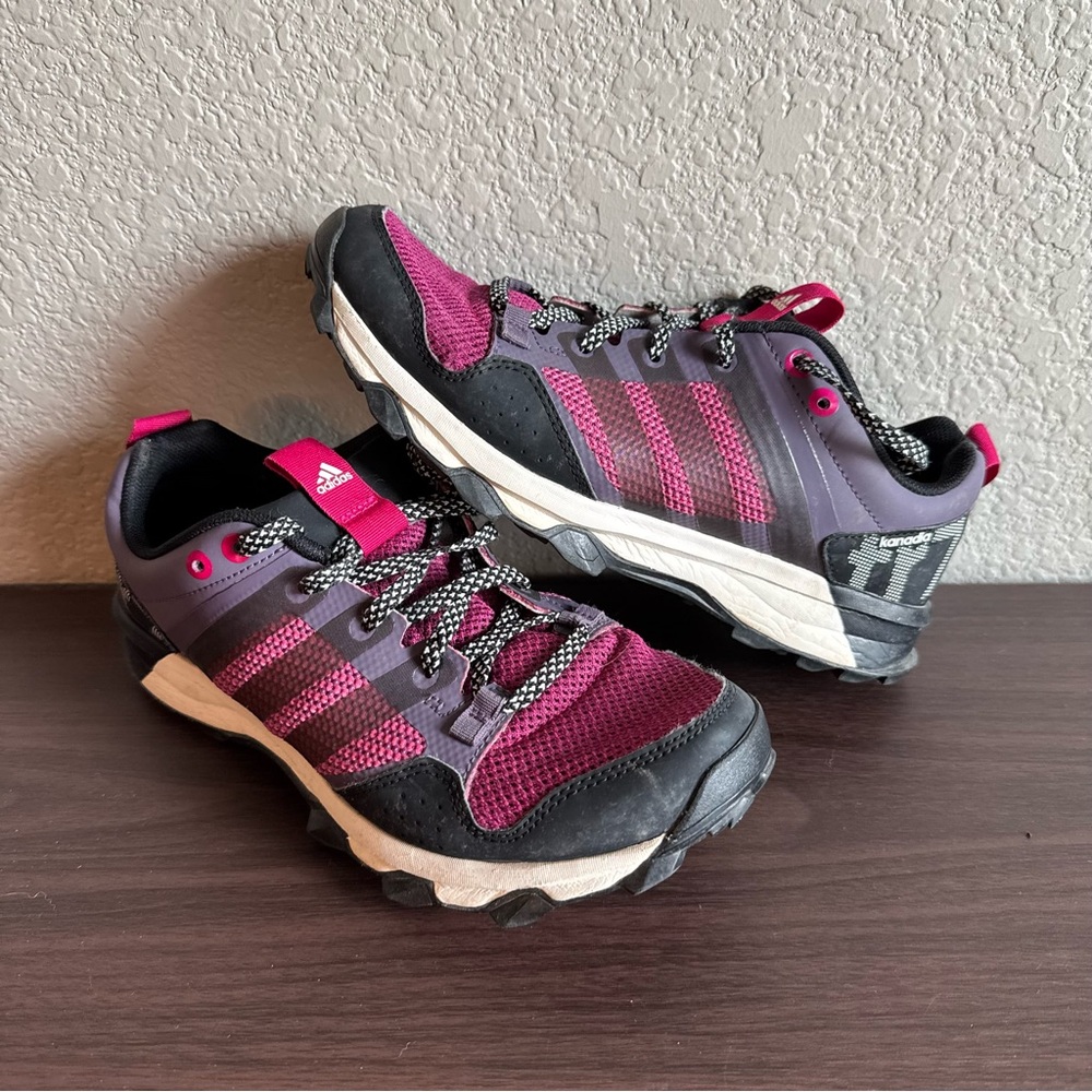 Adidas Wandertag‎ Hiking Trail Running Shoes Sneakers Maroon Purple Sneakers